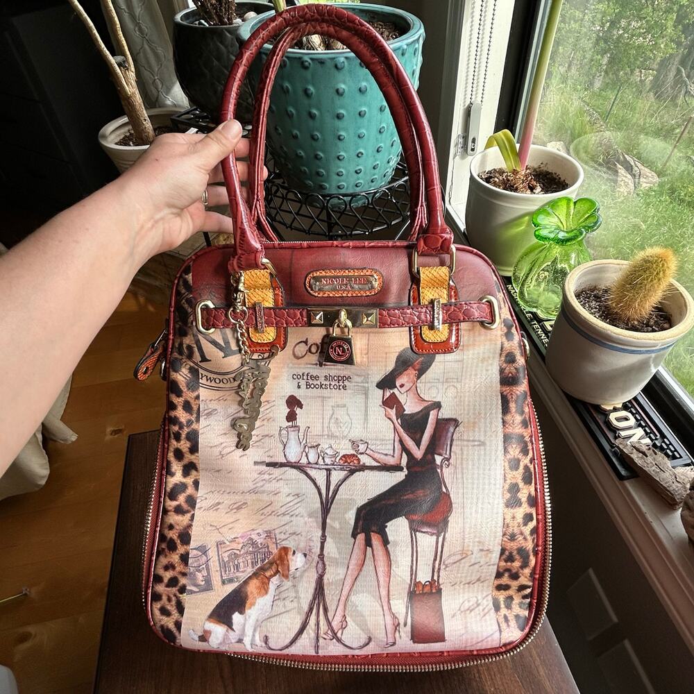 Nicole Lee Red Leopard Café Illustration Crossbody with Matching Wallet - Picture 2 of 16